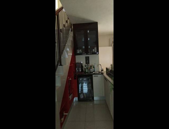 6 BEDROOM HOUSE FOR SALE IN ELANDSPARK